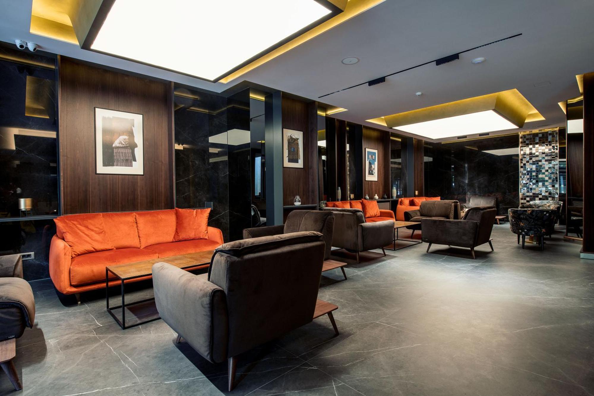 Seraphine Plaza Печ Екстер'єр фото