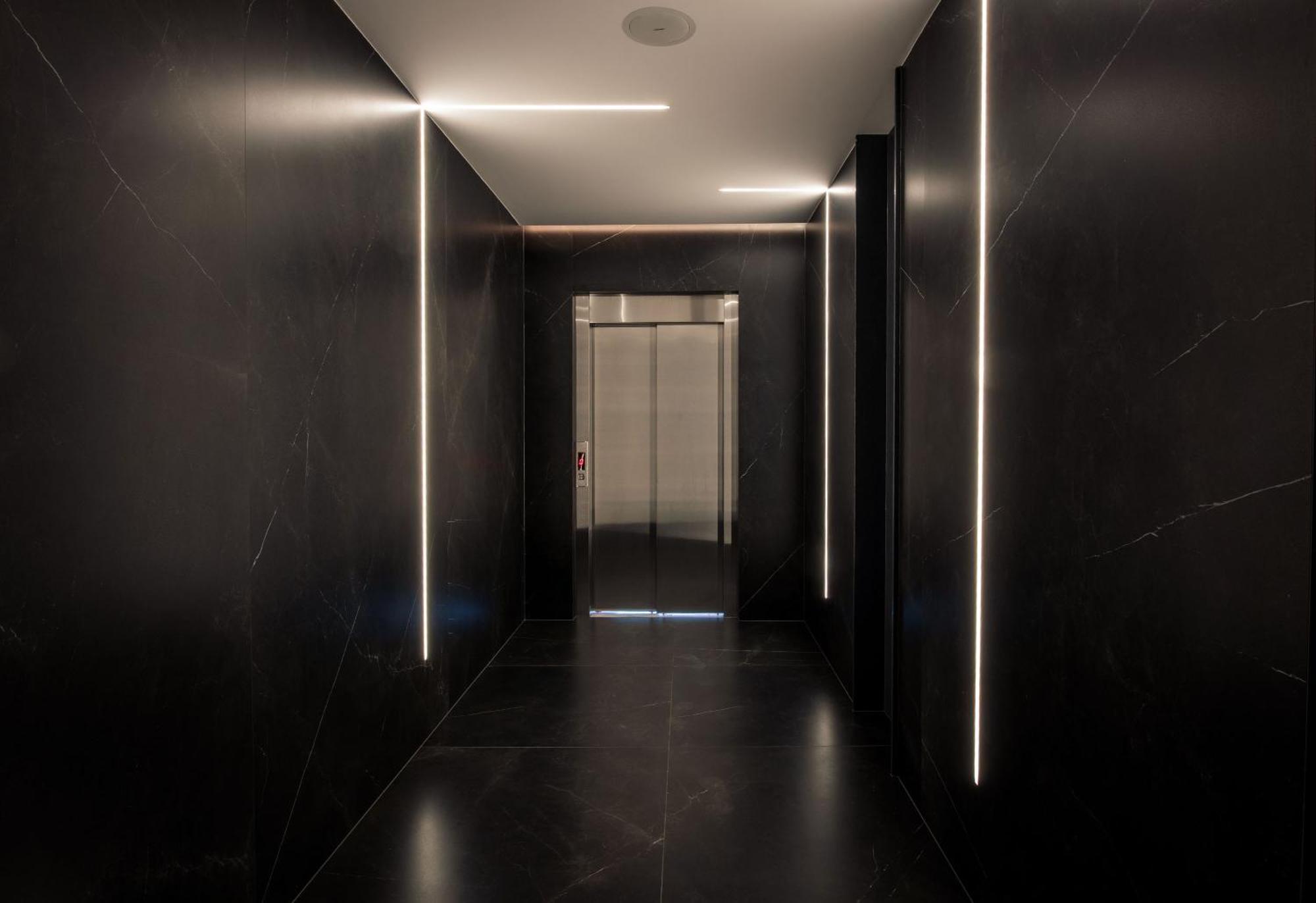 Seraphine Plaza Печ Екстер'єр фото