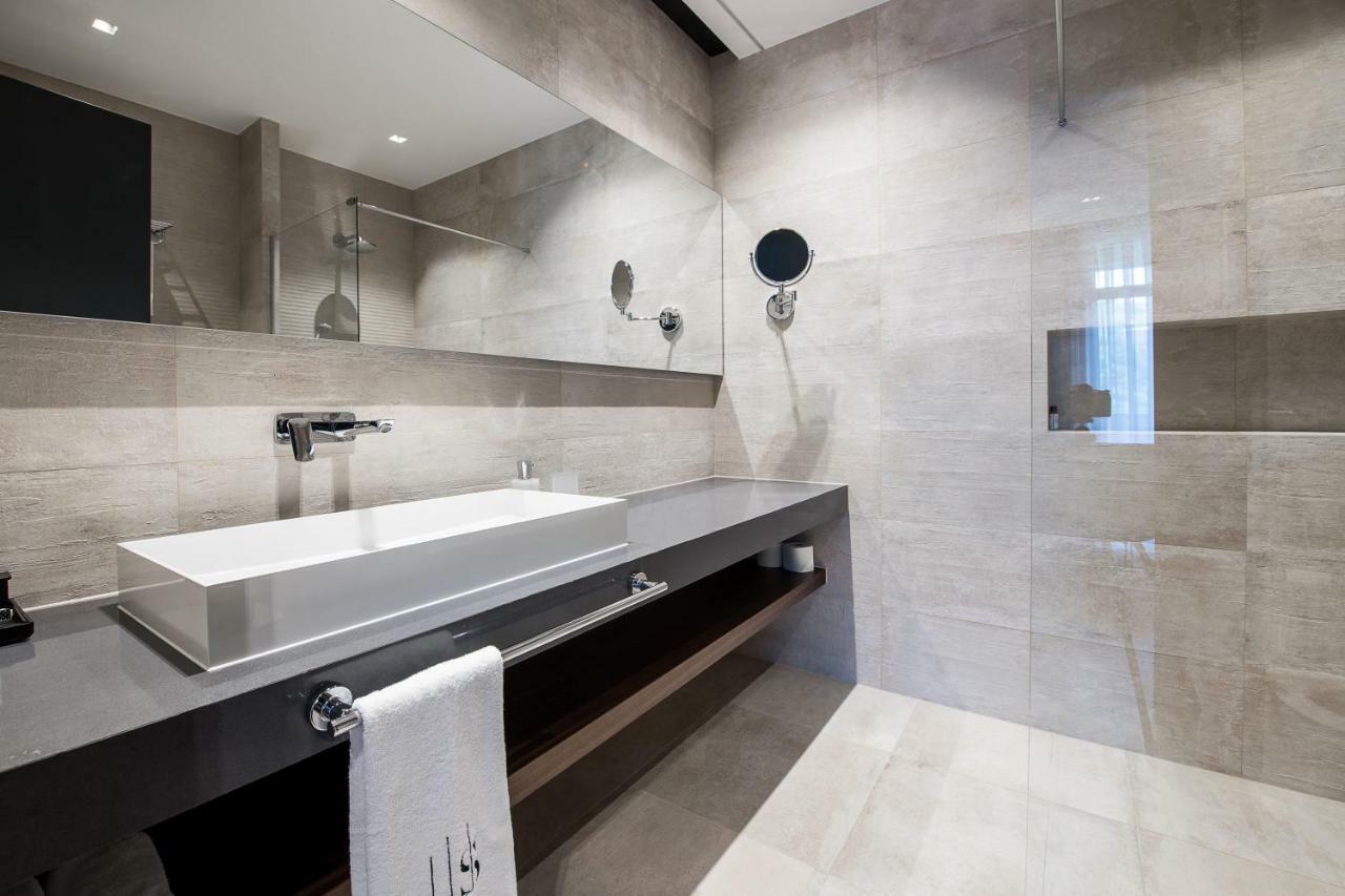 Seraphine Plaza Печ Екстер'єр фото